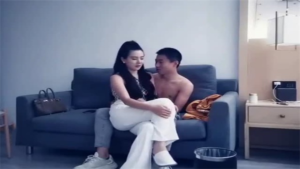 9总全国探花：清纯平面模特王祖贤乖巧外表下隐藏的极致淫荡