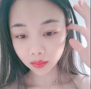 除夕爆操极品娇小老婆 口交打飞机后入骑乘狂摇